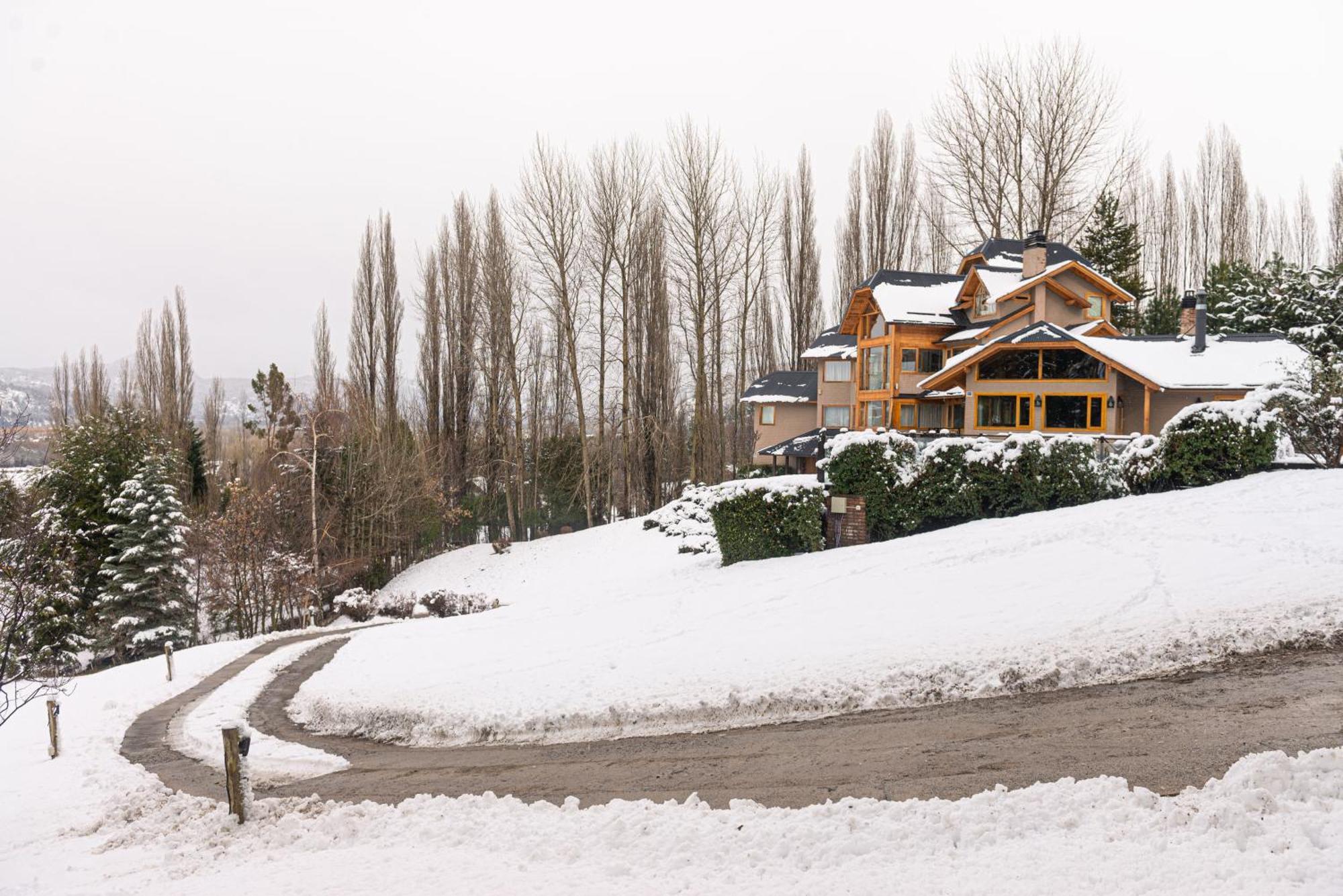 Hotel Casona Del Alto San Martín de los Andes Zewnętrze zdjęcie